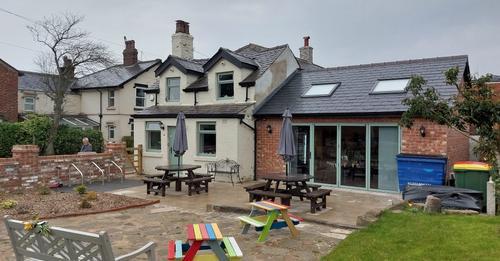 VOLUNTEERS WANTED - Toll Bar Cottage Cafe and Meeting Rooms